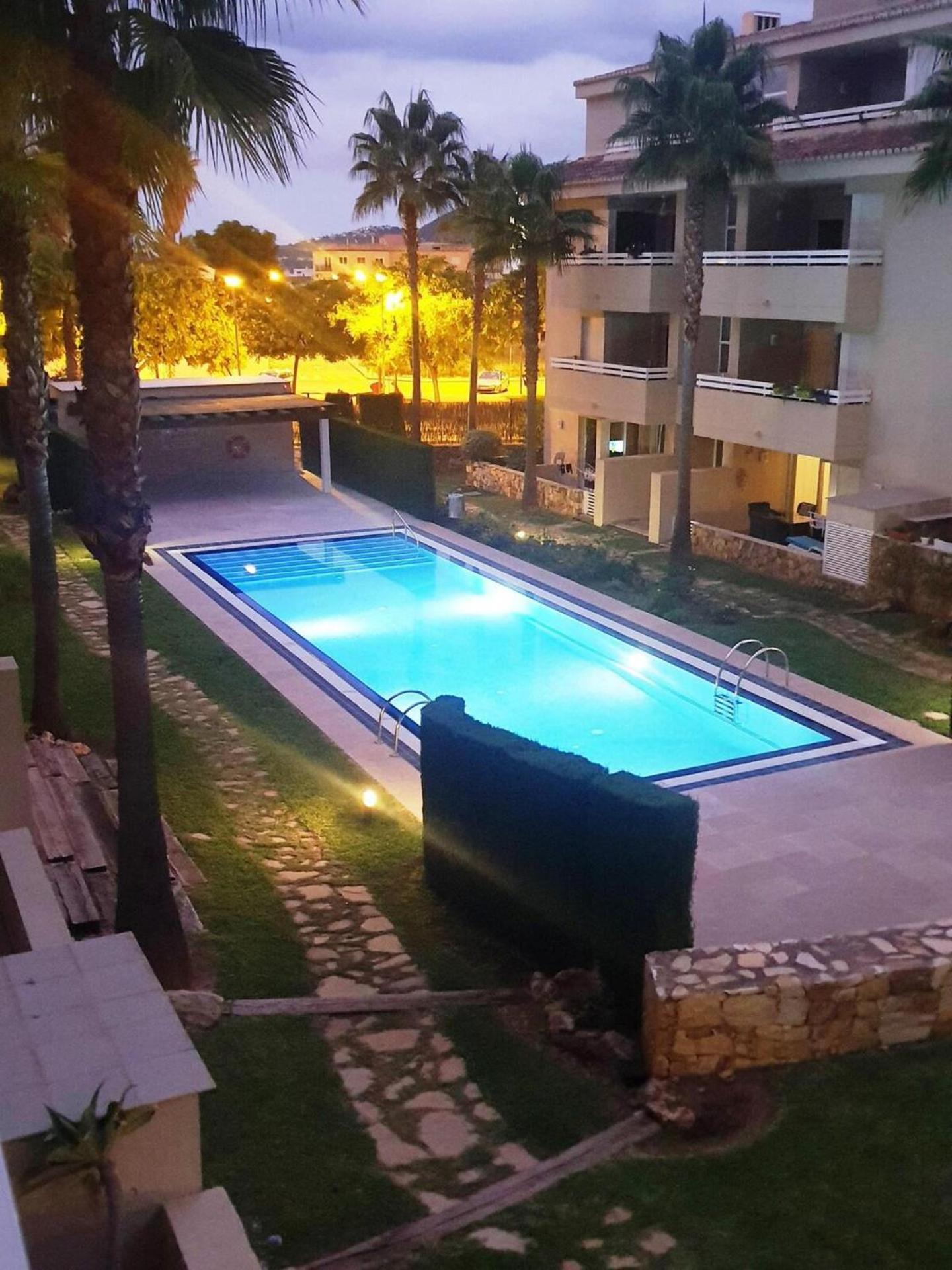 Immaculate 2-Bed Apartment In Pego Kültér fotó